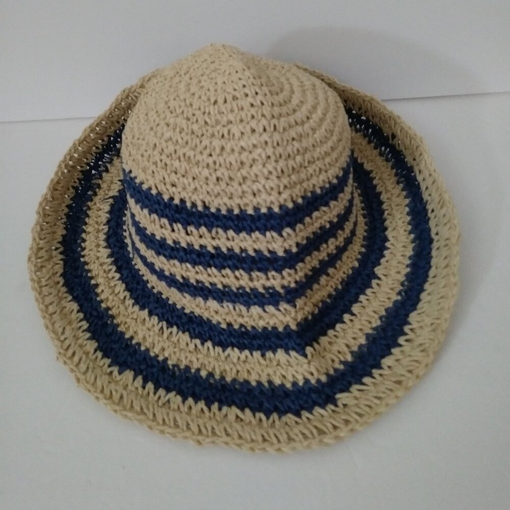 Eighty Eight Women Straw Hat Wide Brim Beach Sun Cap Fold-able